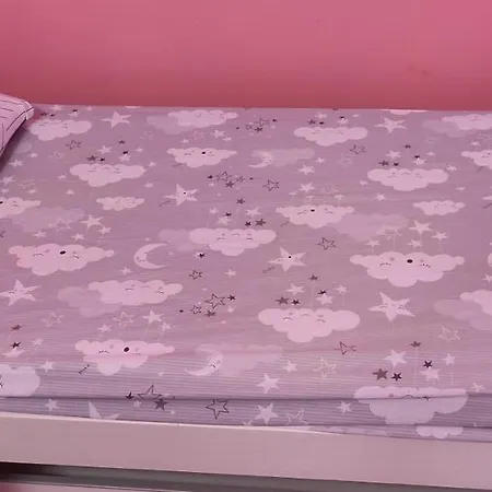 One Private Πανσιόν Sevran